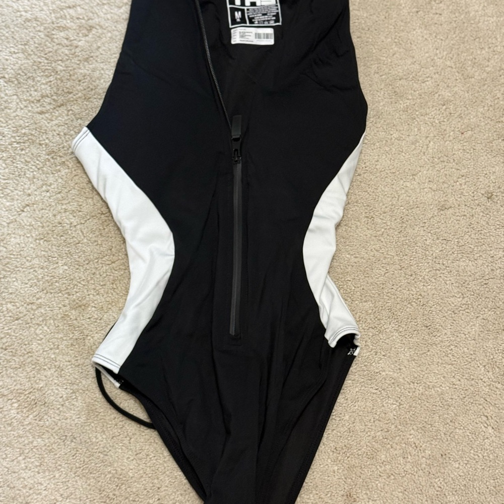 Black & White Zip-Front One-Piece Swimsuit - Sporty Chic